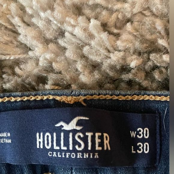 Hollister Jeans Men's - Picture 3 of 4